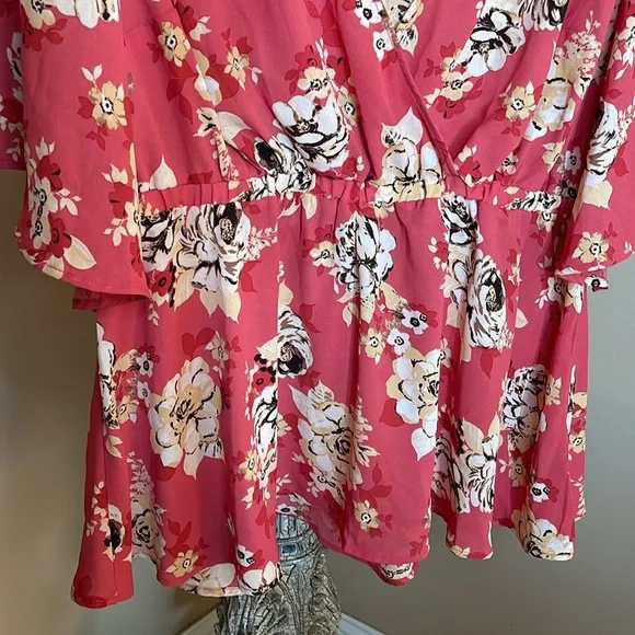 FLORAL WRAP GEORGETTE BABYDOLL BLOUSE CORAL Size 00 - Picture 13 of 15